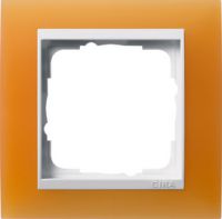Установочная рамка Gira Event Opaque Оранжевого цвета с промежуточной рамкой белого глянцевого цвета